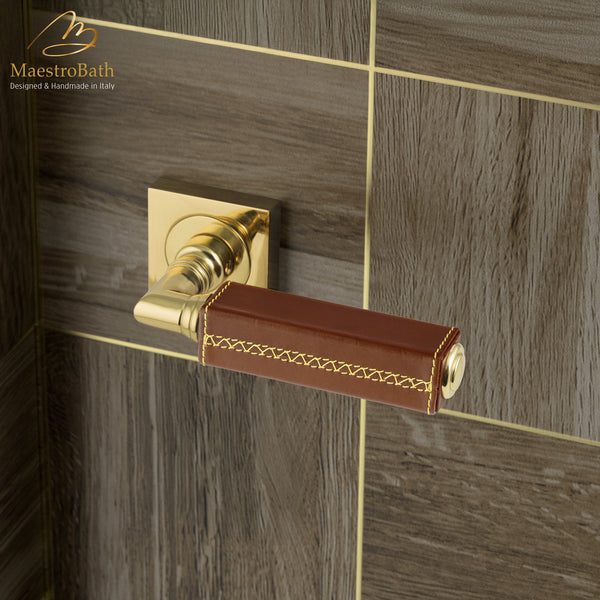 CUBO Leather Door Handle | Natural/Polished Brass